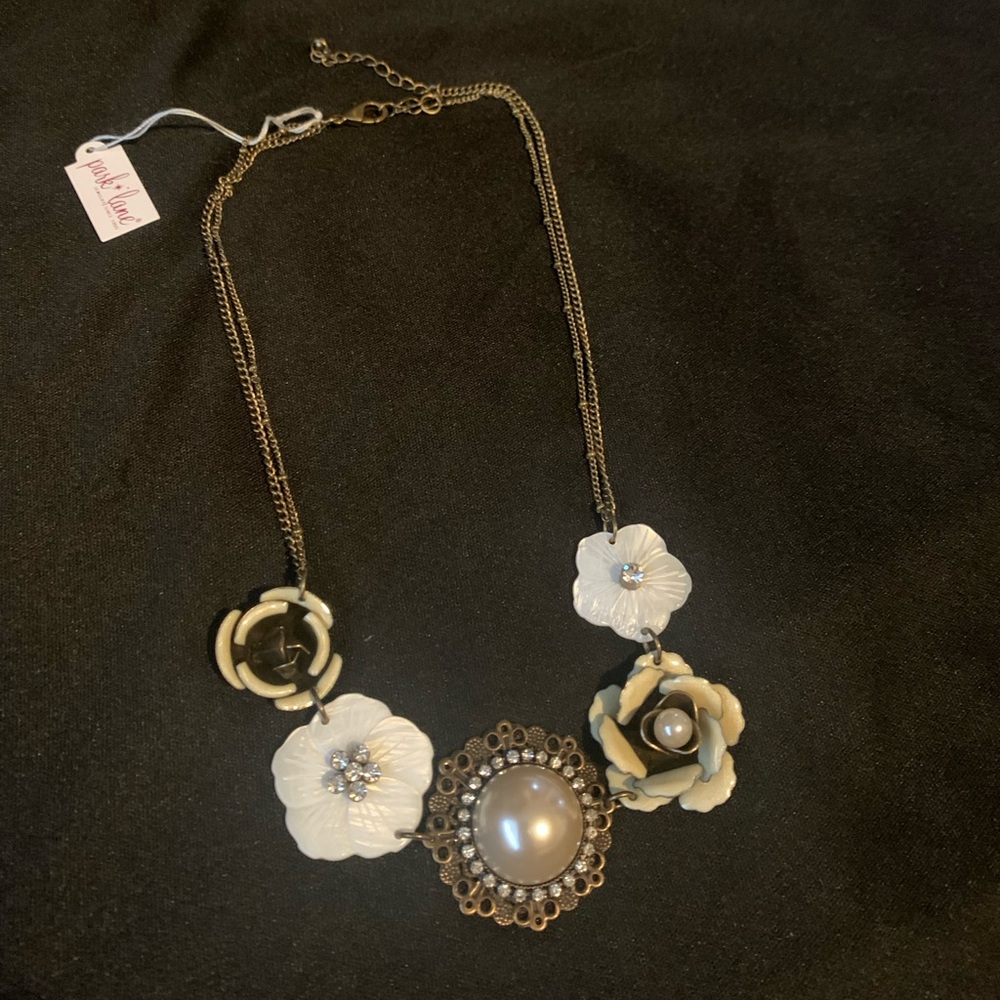 Park Lane Jewelry J'adore Flower & Pearl Necklace